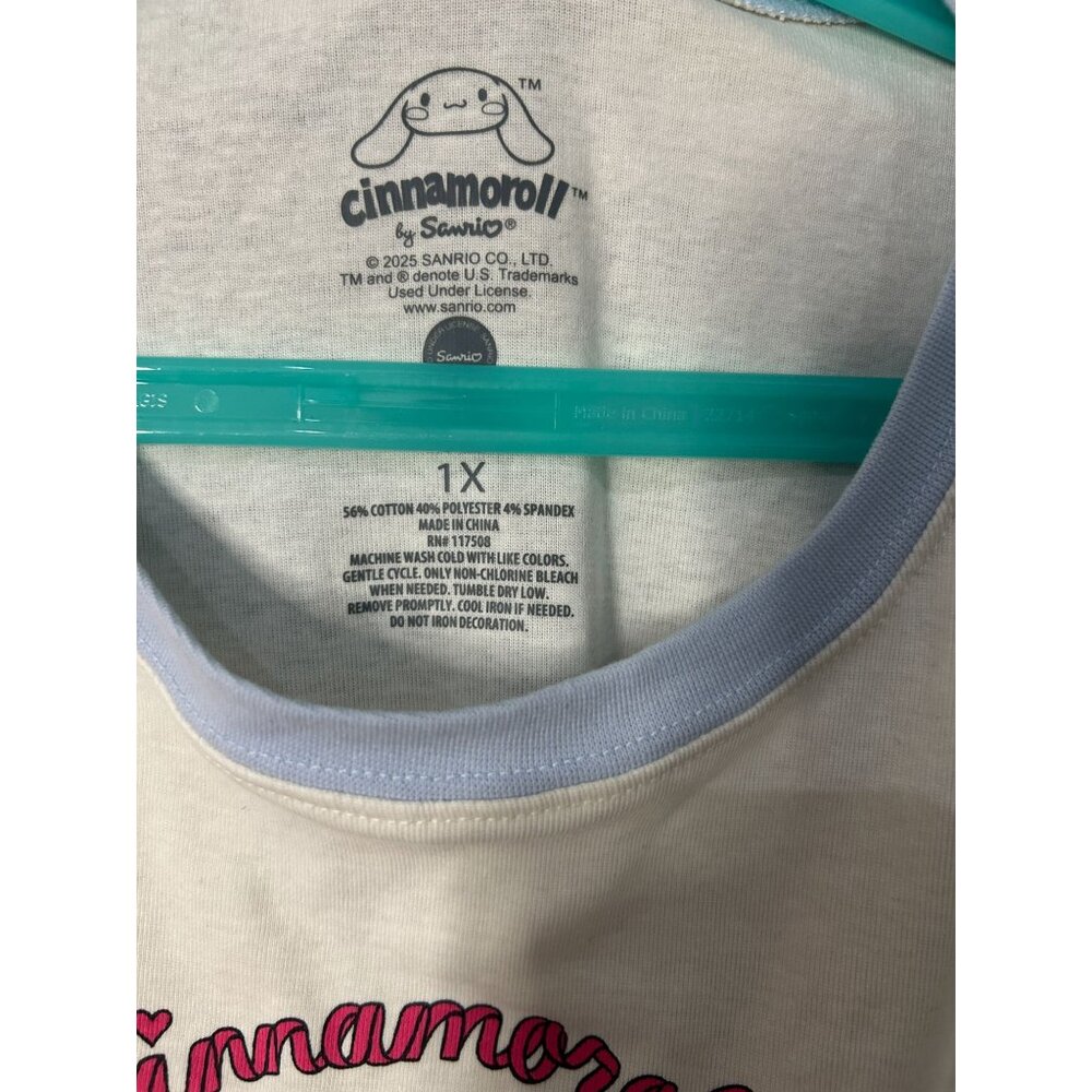 NWT Women's Cinnamoroll Short Sleeve Graphic Baby T-Shirt - Ivory 1X - Picture 3 of 5
